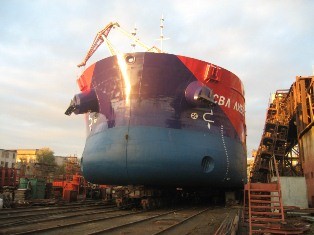 Херсонський суднобудівний завод (Смарт-Холдинг) спустив на воду перший повнокомплектний танкер user/common.seoImage