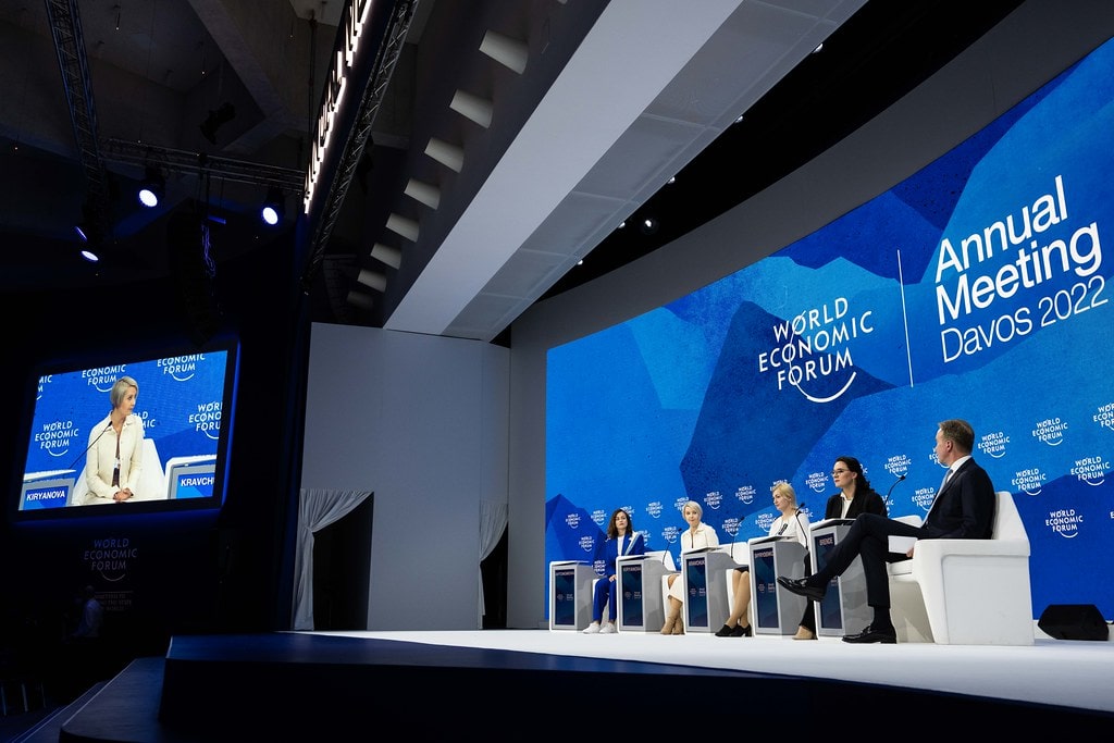 Виробництво усіх бізнесів Смарт-Холдингу скоротилося більш ніж удвічі, але ми живі – CEO під час WEF user/common.seoImage