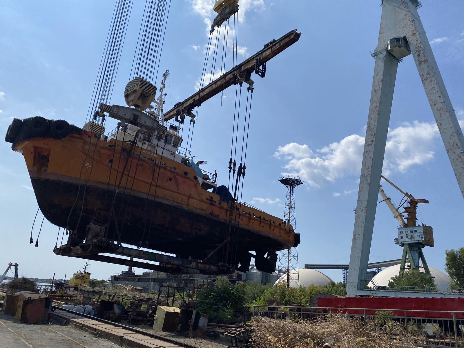 Smart Maritime Group поновила судноремонтні роботи попри воєнні загрози та тиск держави на Smart-Holding user/common.seoImage